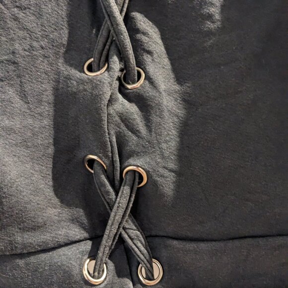 Lovers & Friends REVOLVE Layton Pullover - Extra Small - Picture 9 of 10